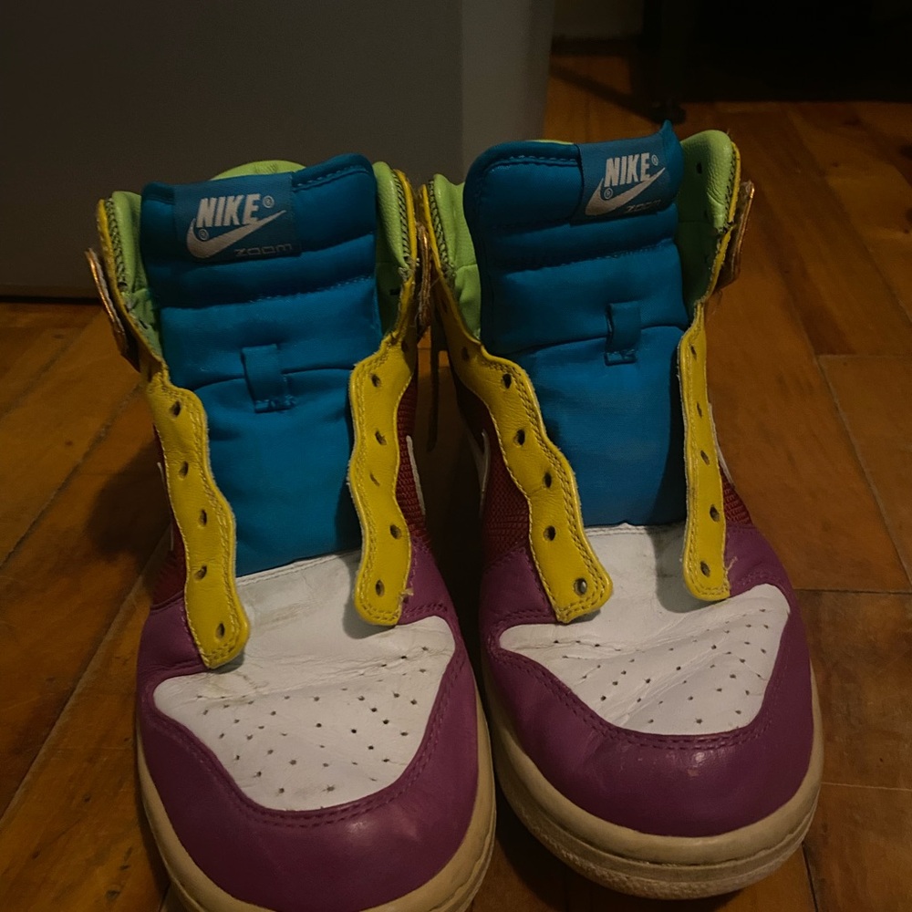 Nike Multicolor High-Top Sneakers - Picture 2 of 7